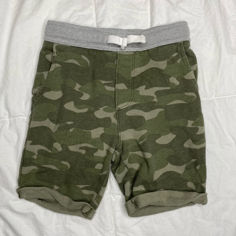 Camouflage shorts